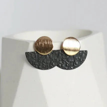 Black & Gold | Moon Studs