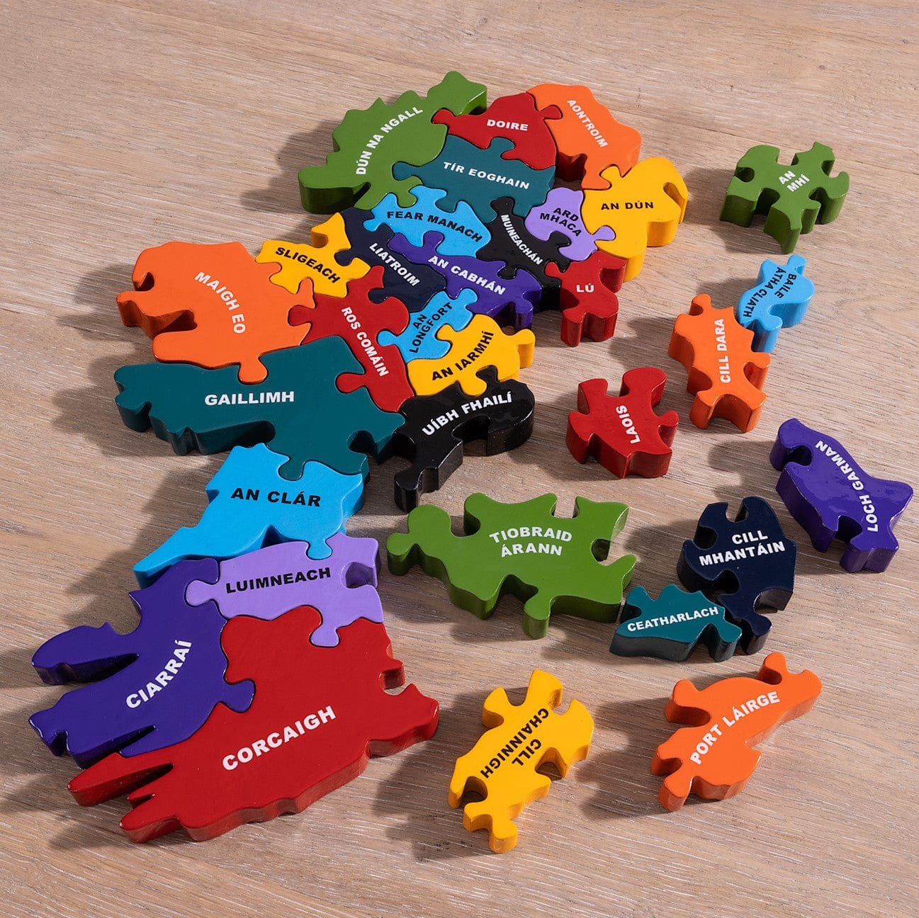 Alphabet Jigsaws Wooden Map of Ireland | Jigsaw Puzzle | As Gaeilge
