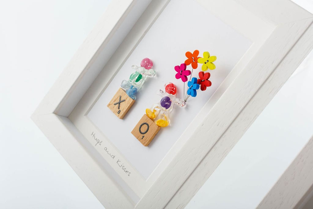 Button Studio Hugs and Kisses | Framed Gift