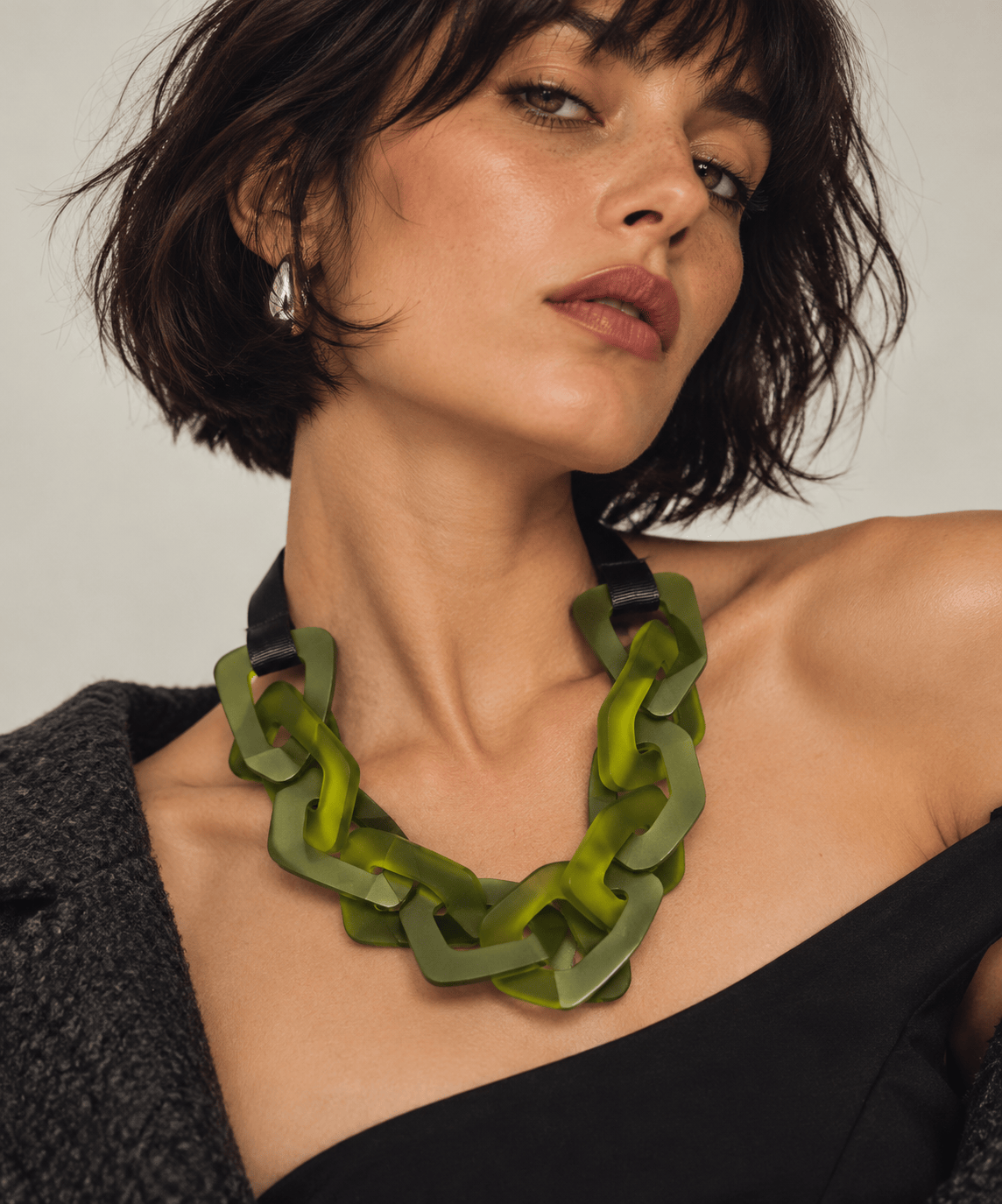 Capulet & Montague Pendants/Necklaces Chain Link Necklace | Frosted Olive
