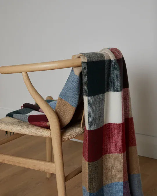 Foxford Throws & Blankets Woodland Avenue | Lambswool Throw