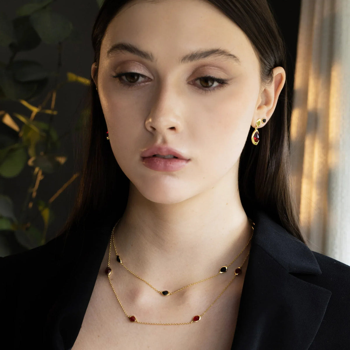 Juvi Pendants/Necklaces Stepping Stone Necklace | Garnet & Gold Vermeil