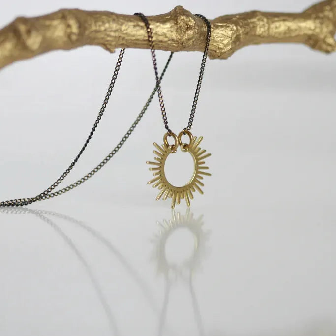 Kaiko Brass Starburst | Delicate Necklace