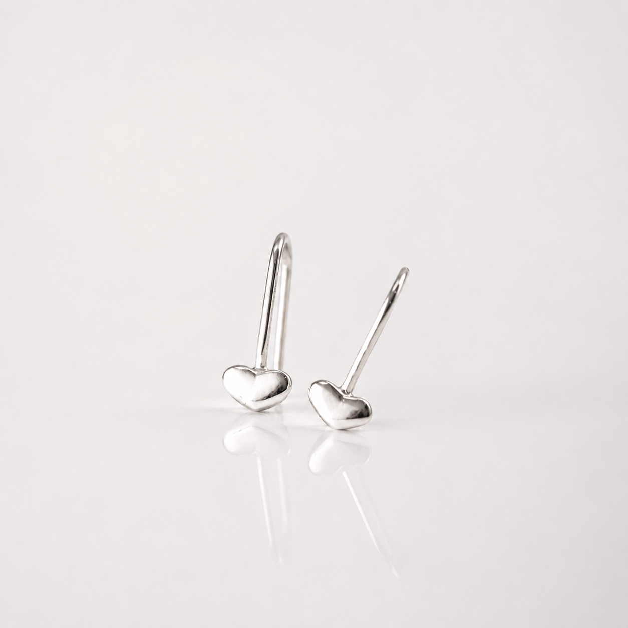 Martina Hamilton Earrings Ériu | Heart Silver Drop Earring Short