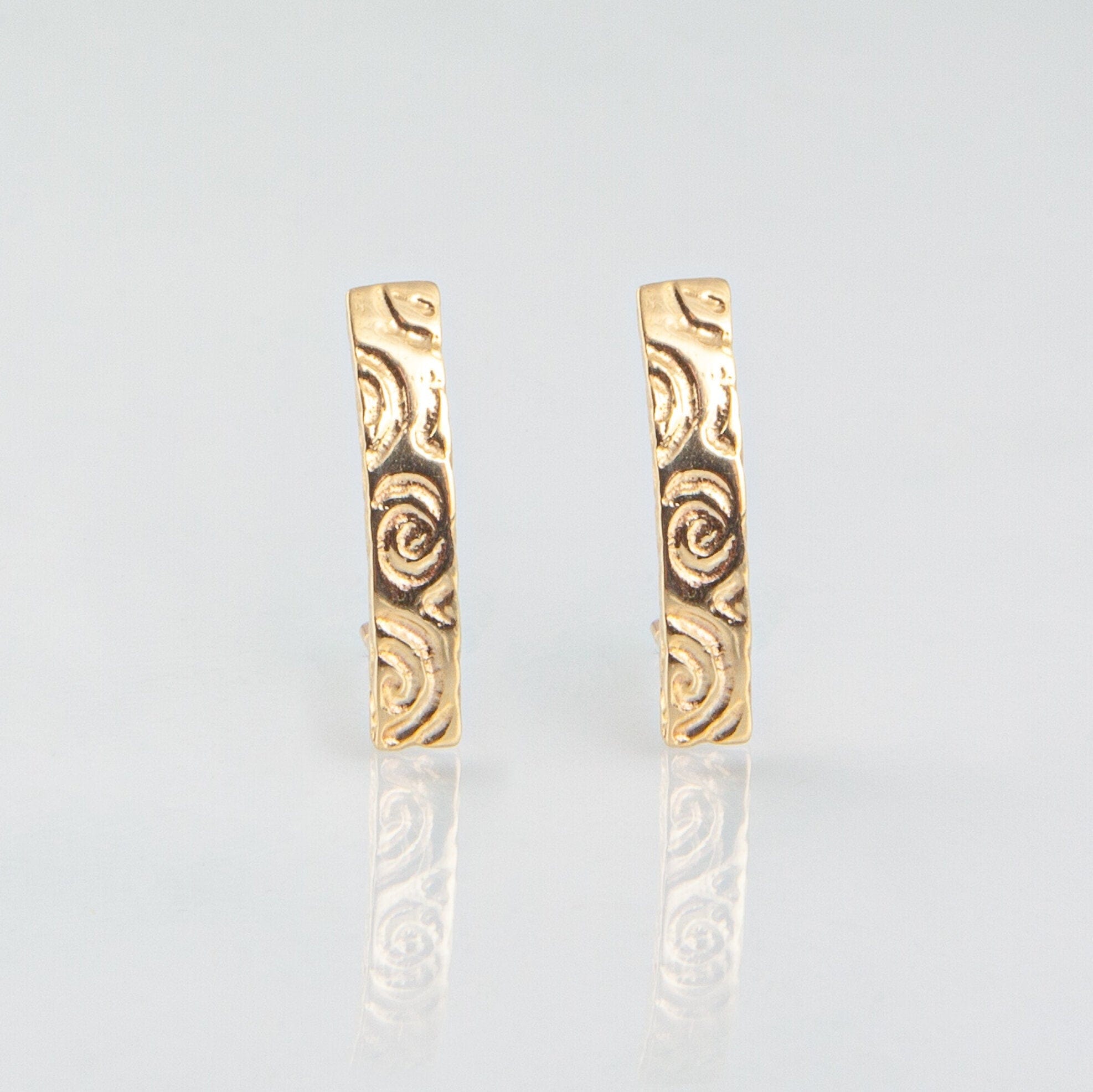 Martina Hamilton Earrings Heaven | 9ct Solid Gold Bar Stud Earrings Small