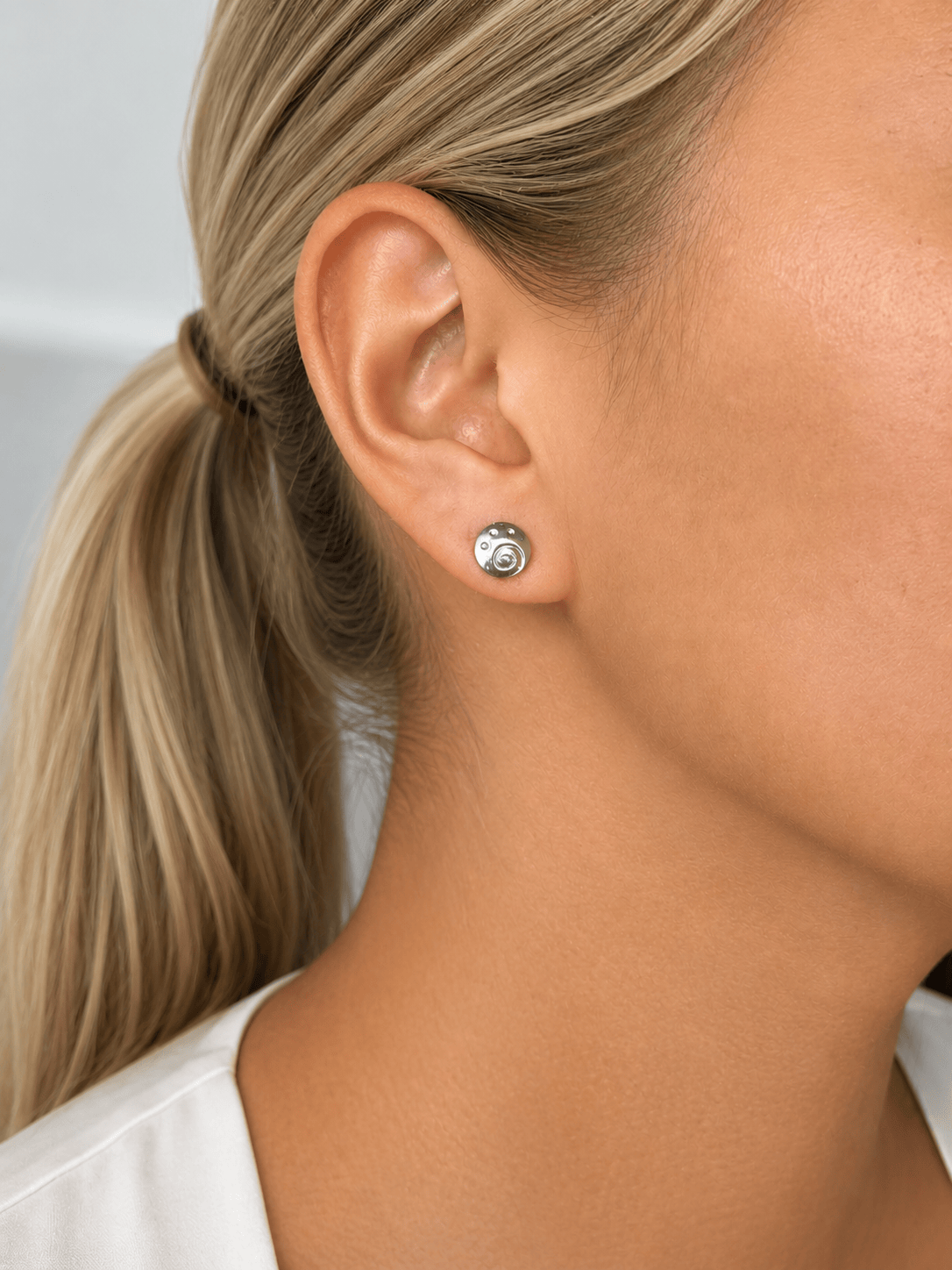 Martina Hamilton Earrings Heaven | Sterling Silver Circle Stud Earrings Petite