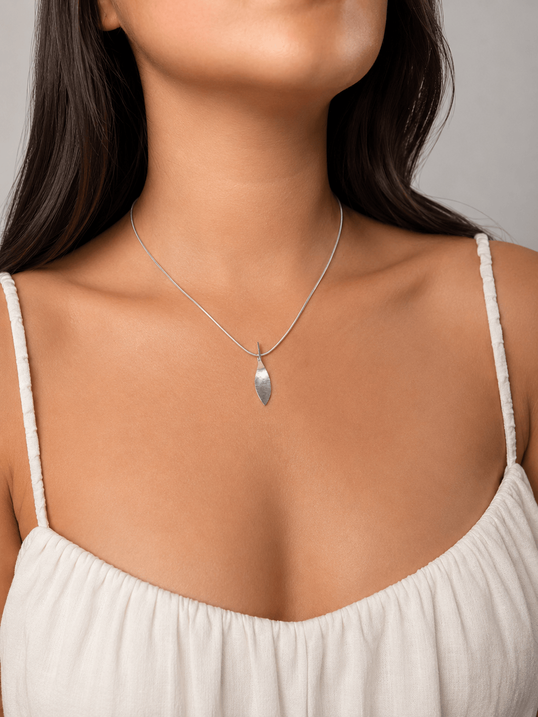 Martina Hamilton Pendants/Necklaces Bean Rí | Sterling Silver Pendant Medium