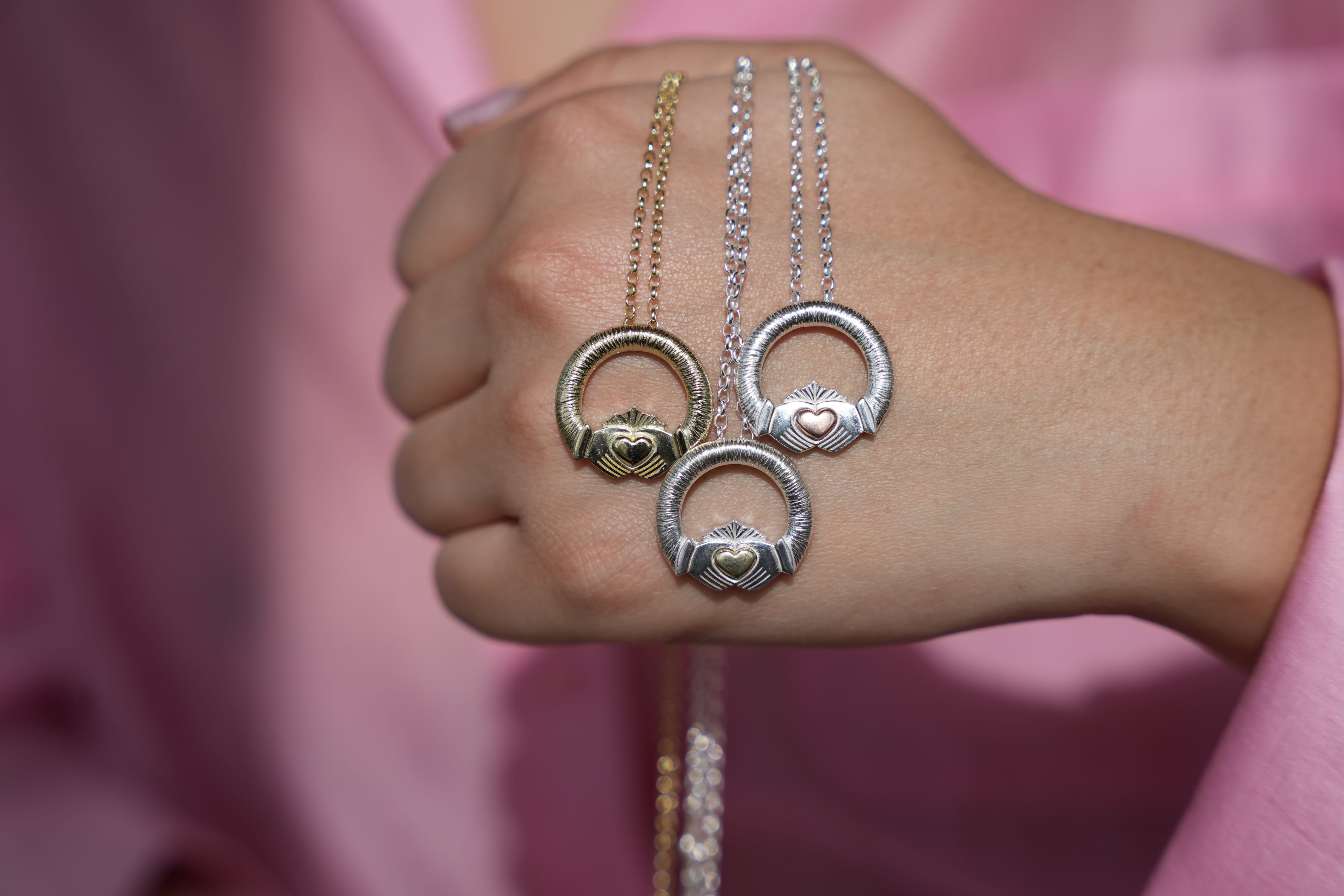 Martina Hamilton Pendants/Necklaces Ériu | Claddagh Sterling Silver with Solid Gold Heart Pendant