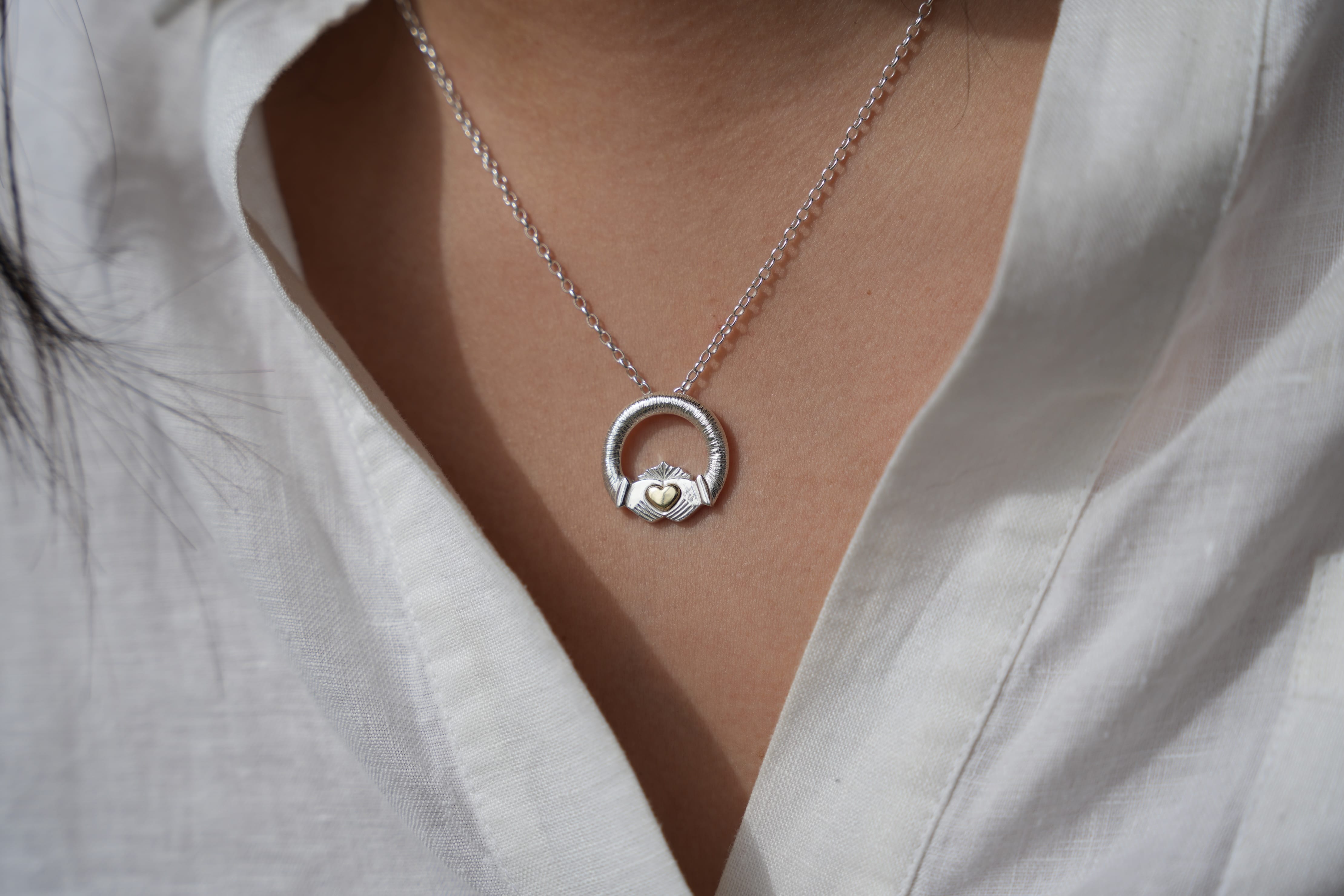 Martina Hamilton Pendants/Necklaces Ériu | Claddagh Sterling Silver with Solid Gold Heart Pendant