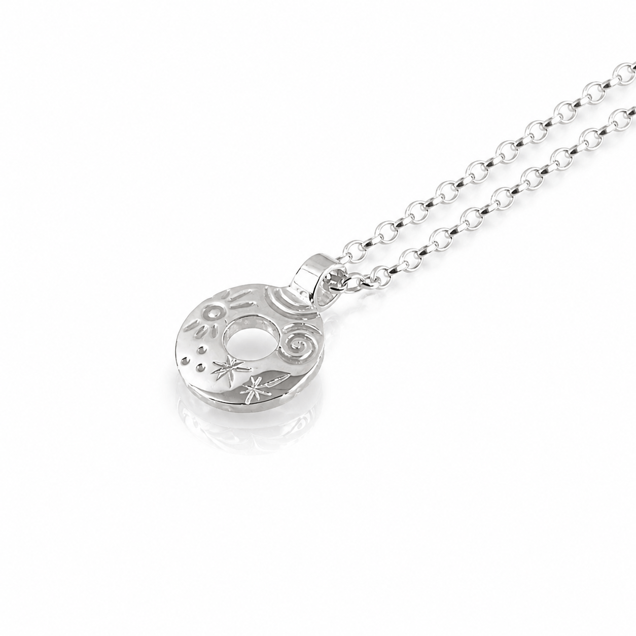 Martina Hamilton Pendants/Necklaces Heaven | Sterling Silver Circle Pendant Small