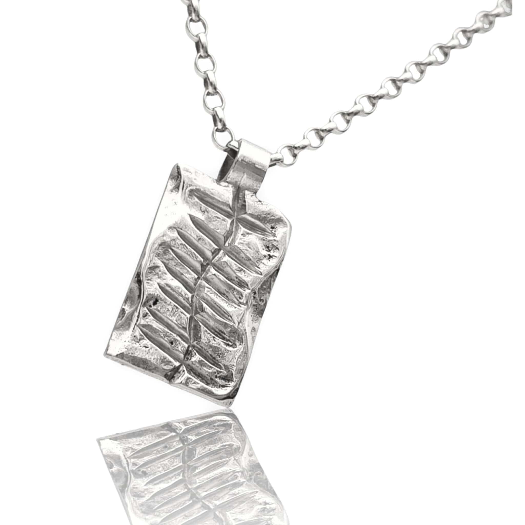Martina Hamilton Pendants/Necklaces Ogham | Sterling Silver Grá Love Pendant