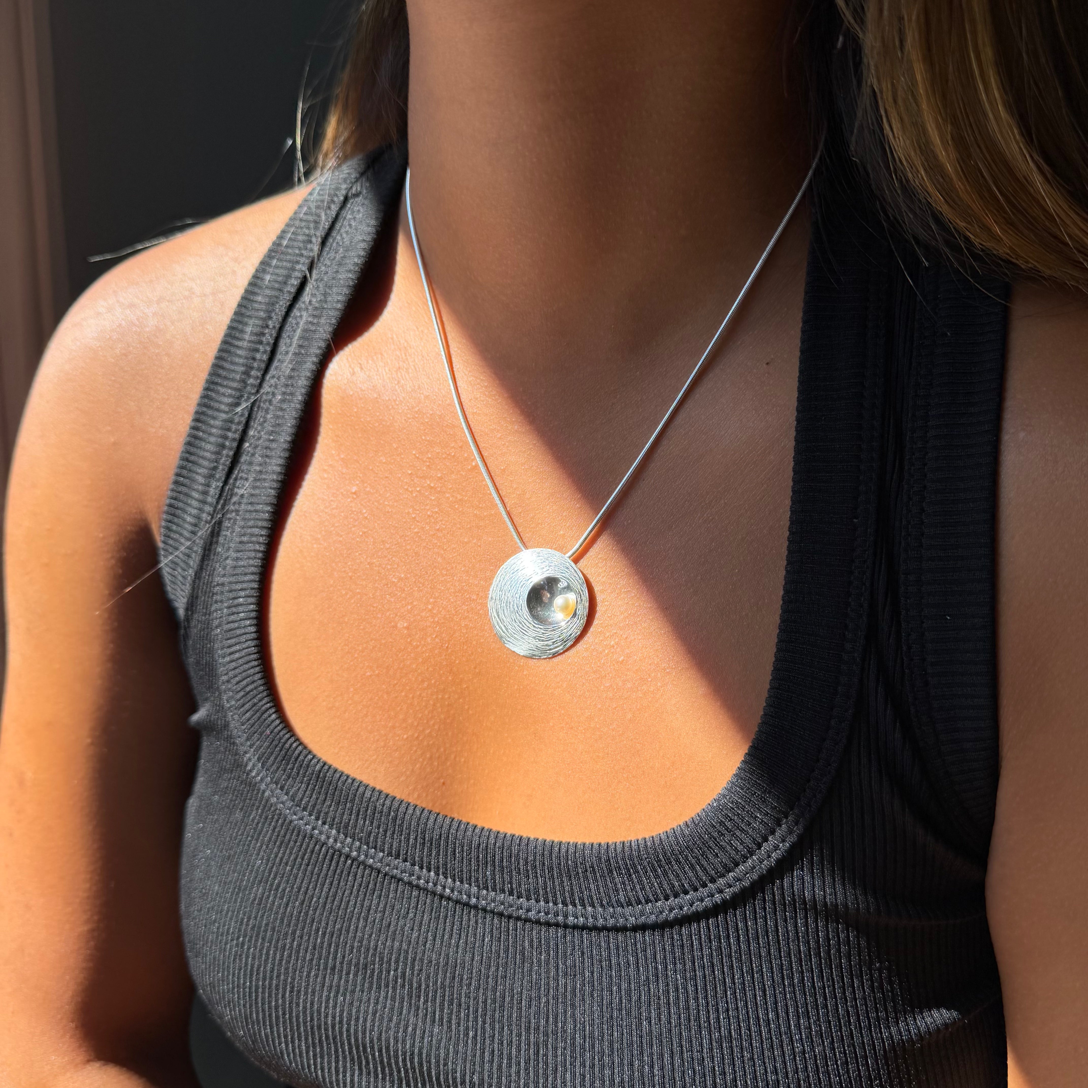 Martina Hamilton Pendants/Necklaces Oyster Pearl | Sterling Silver and Pearl Pendant Large