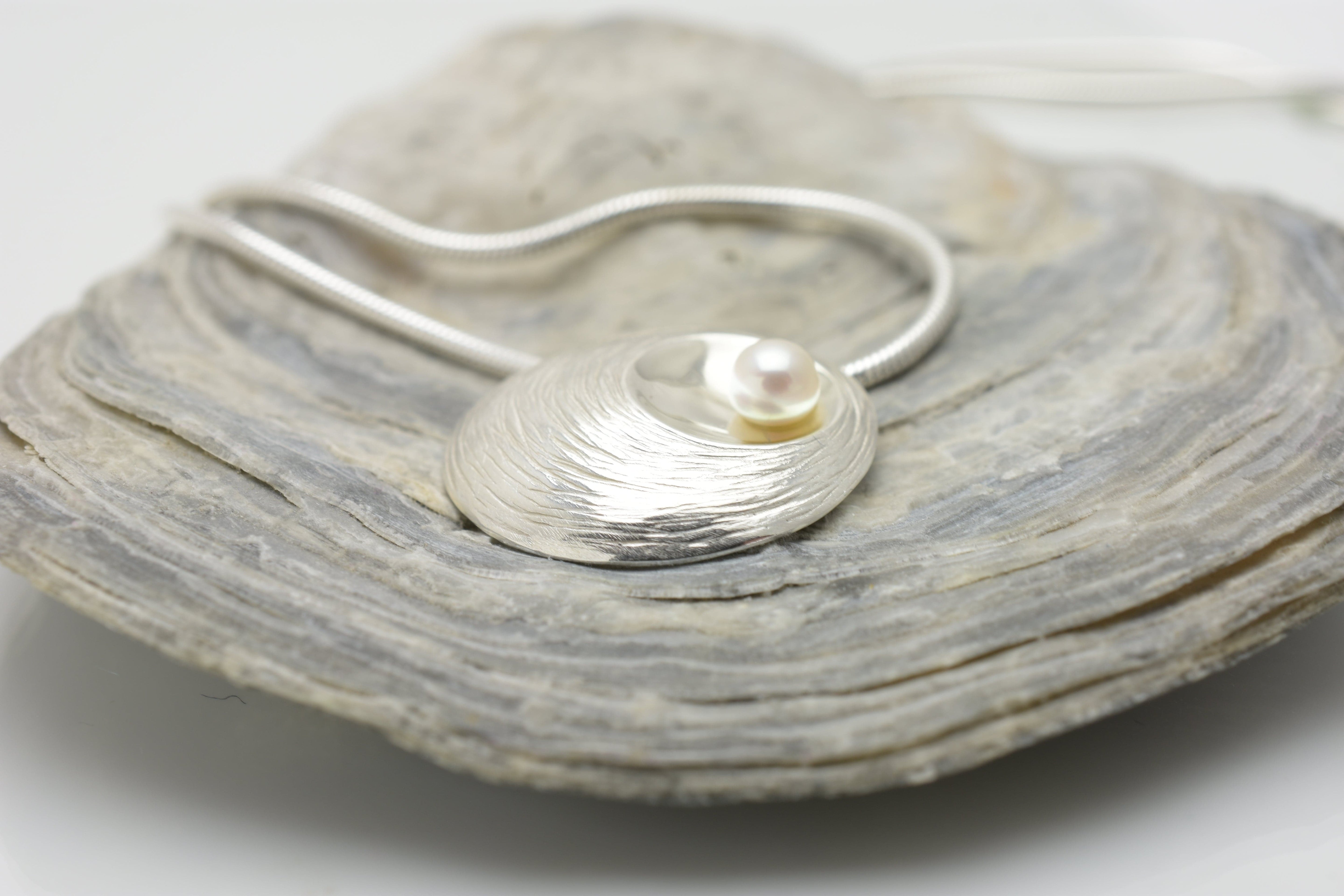 Martina Hamilton Pendants/Necklaces Oyster Pearl | Sterling Silver and Pearl Pendant Medium