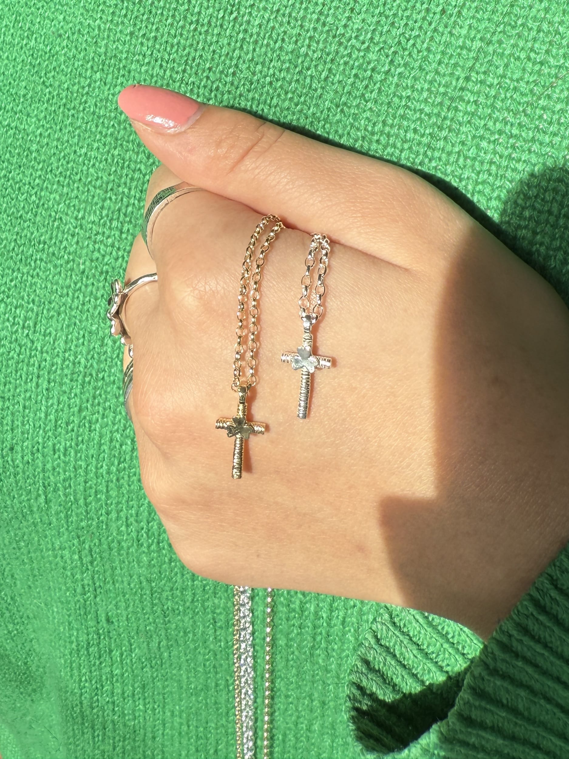 Shamrock | Sterling Silver Simple Cross Pendant