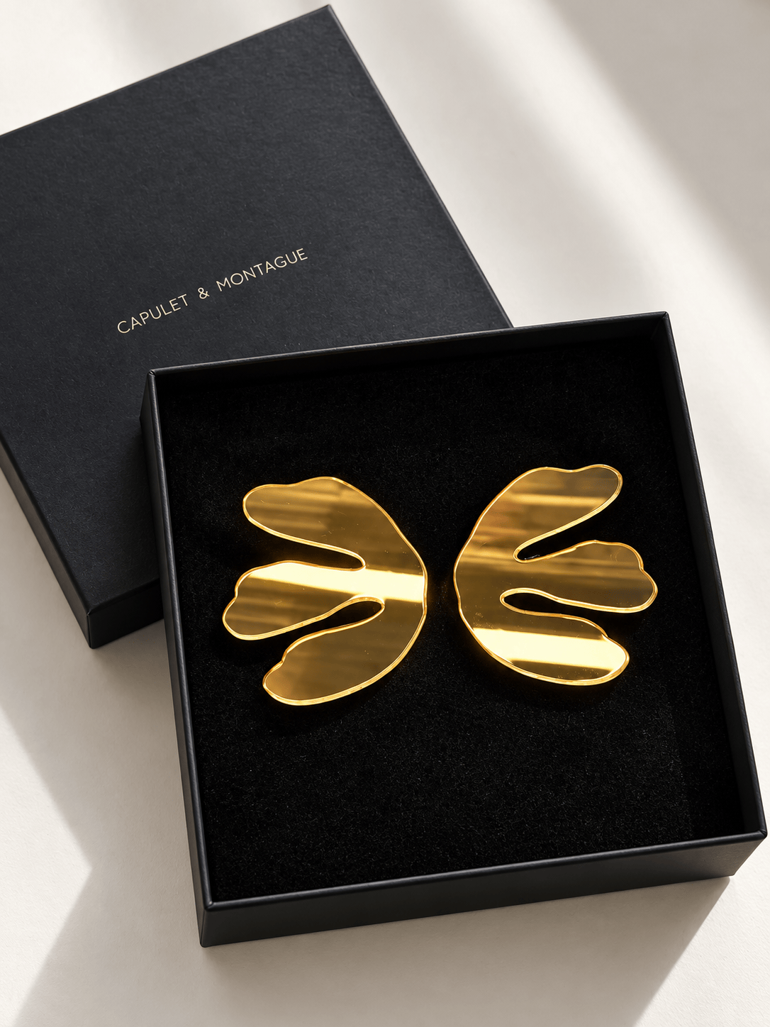 Capulet & Montague Earrings Fleur-De-Lis Studs | Mirrored Gold