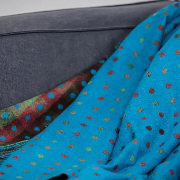 100% Lambswool Throw | Spotted Blue/MultI