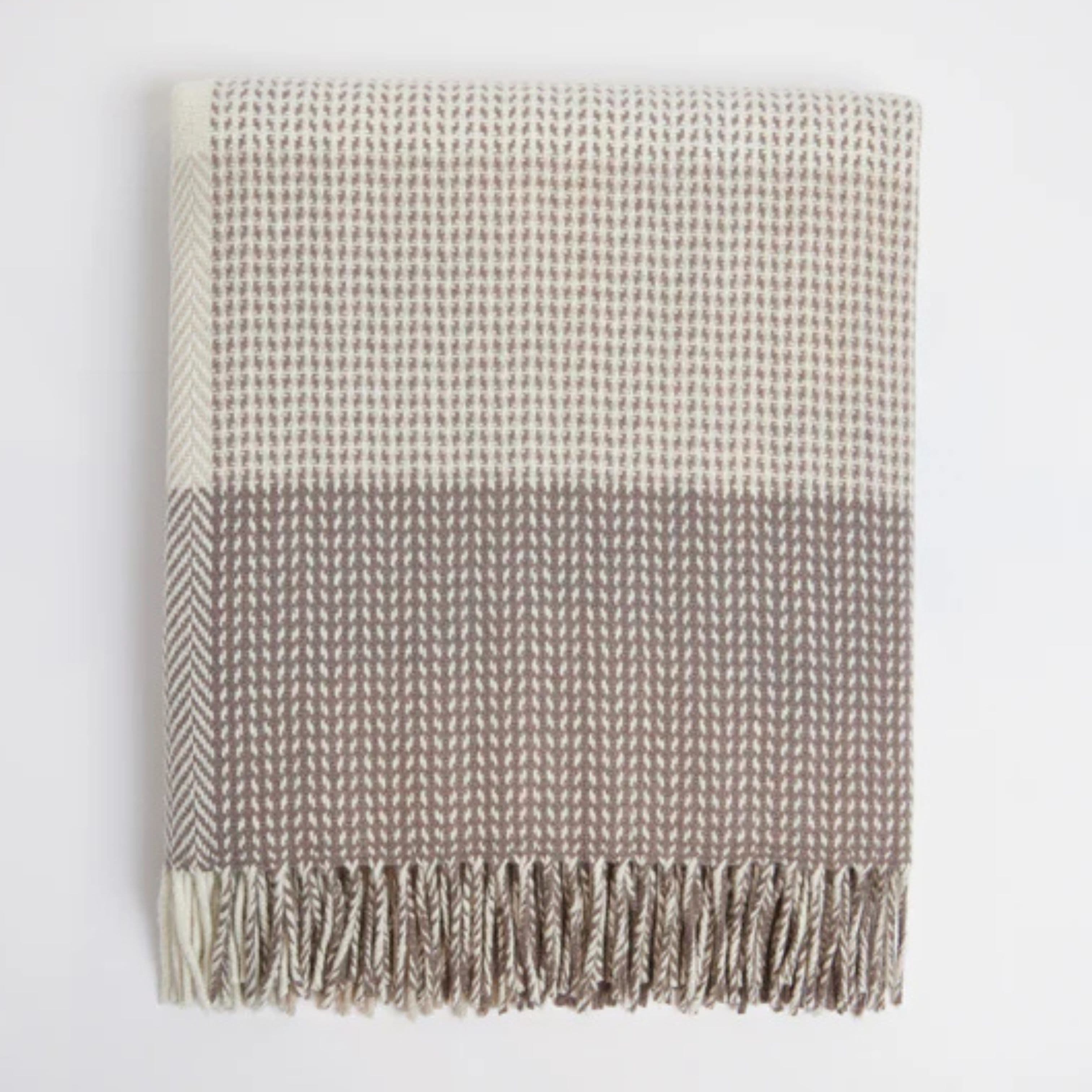 Foxford Dun Briste | Lambswool & Cashmere Throw