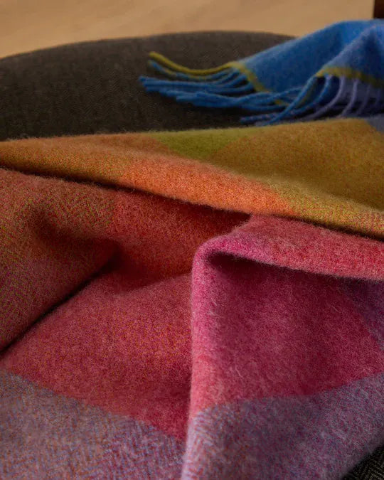 Foxford Throws & Blankets Sorcha | Lambswool Throw