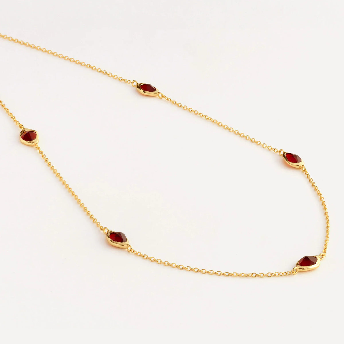 Juvi Pendants/Necklaces Stepping Stone Necklace | Garnet & Gold Vermeil