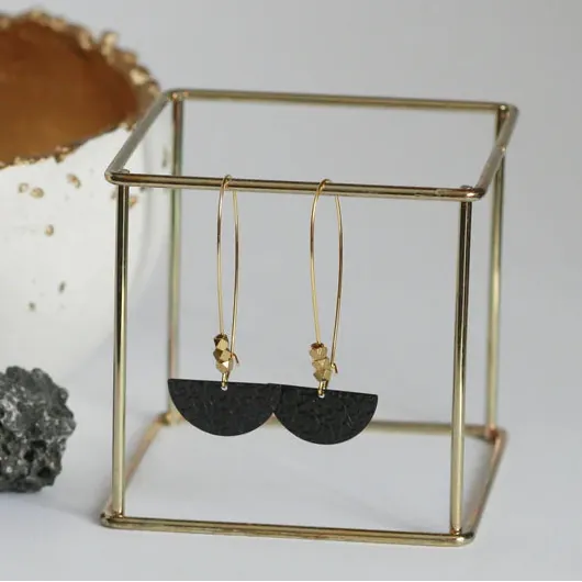 Kaiko Black & Brass | Moon Earrings