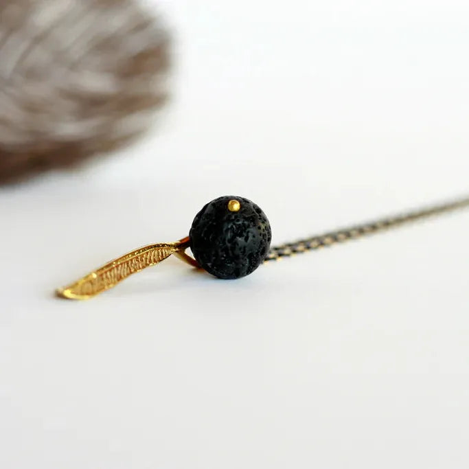 Kaiko Lava Aromatherapy | Feather Necklace