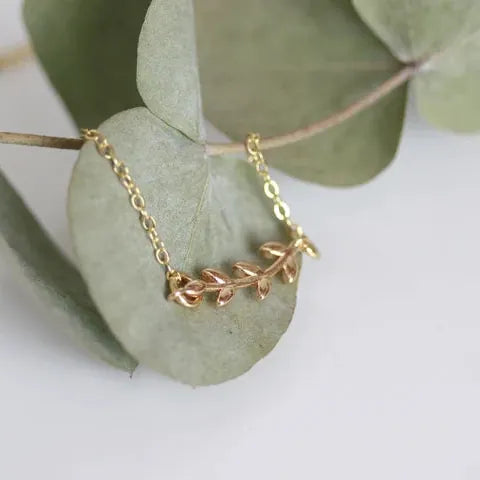 Kaiko Pendants/Necklaces Leaf Gold plated | Delicate Necklace