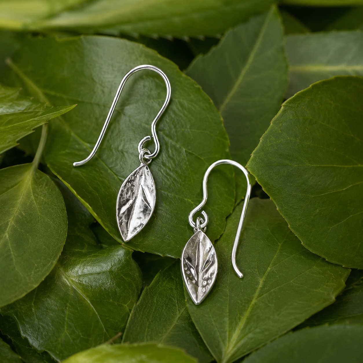 Leaf | Silver Drop Earrings Petite