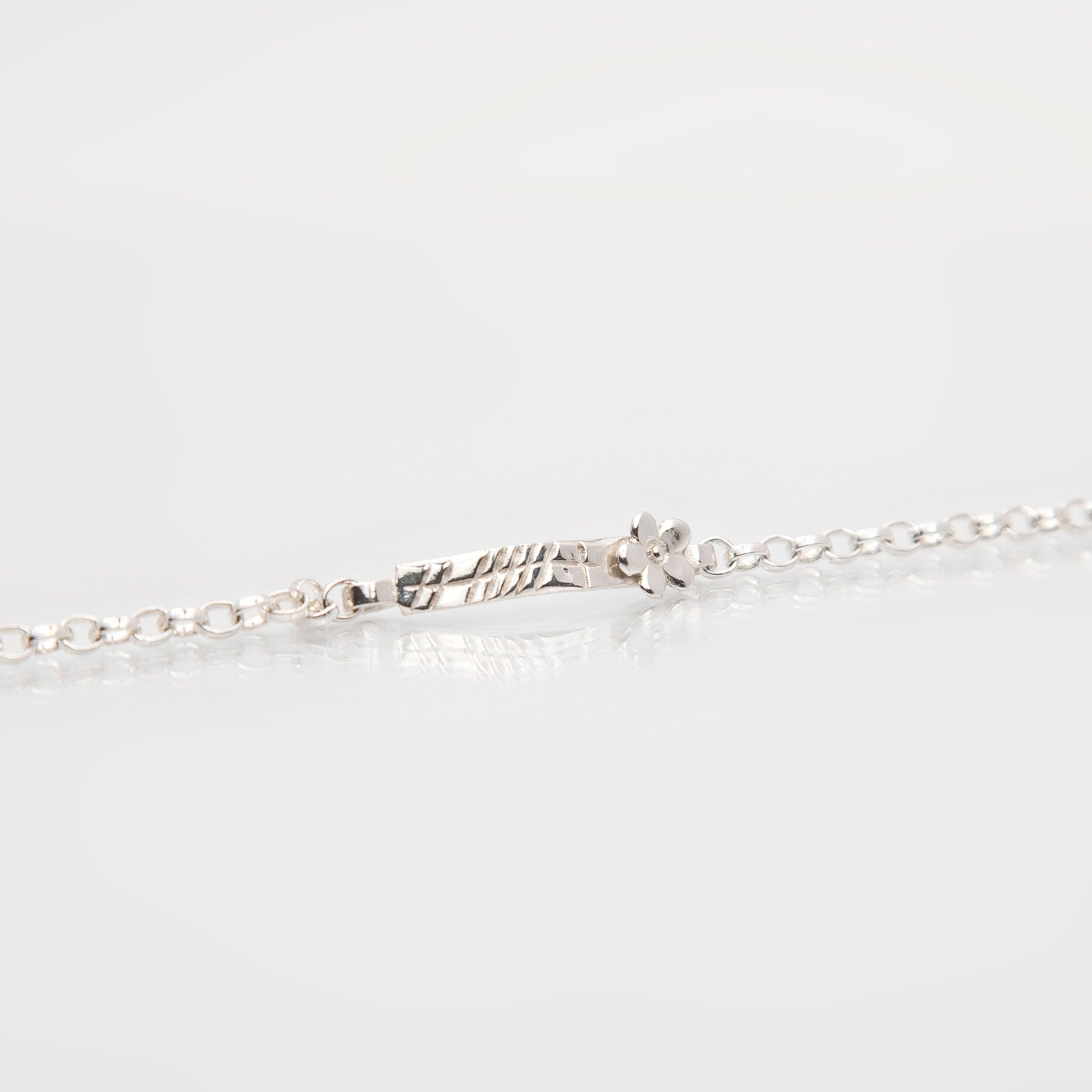 Martina Hamilton Bracelets/Bangles Forget Me Not | Sterling Silver Ogham Grá Love Bracelet