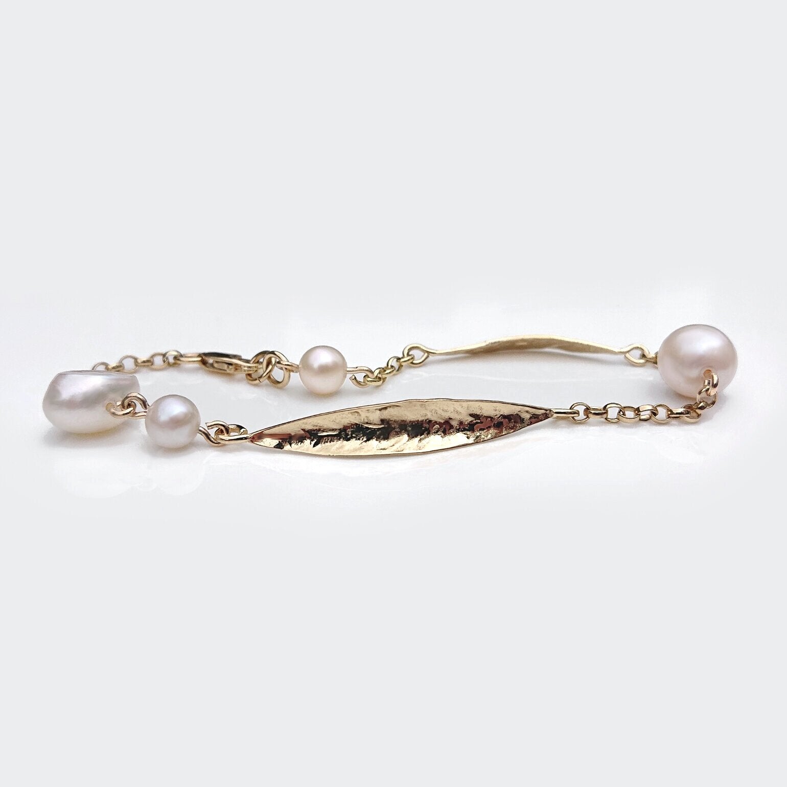 Martina Hamilton Bracelets/Bangles Leaf | 9ct Solid Gold and Pearl Bracelet
