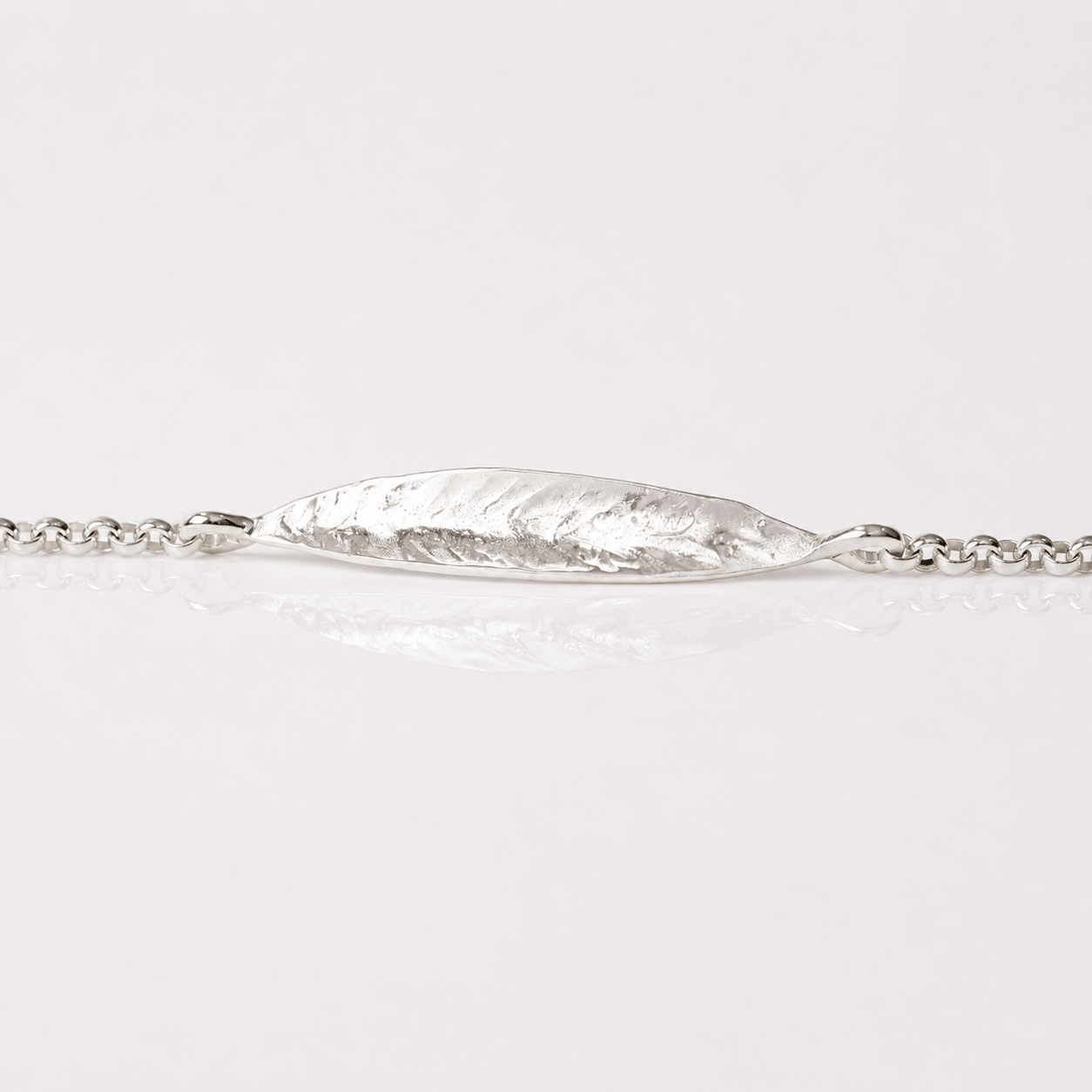 Martina Hamilton Bracelets/Bangles Leaf | Sterling Silver Bracelet