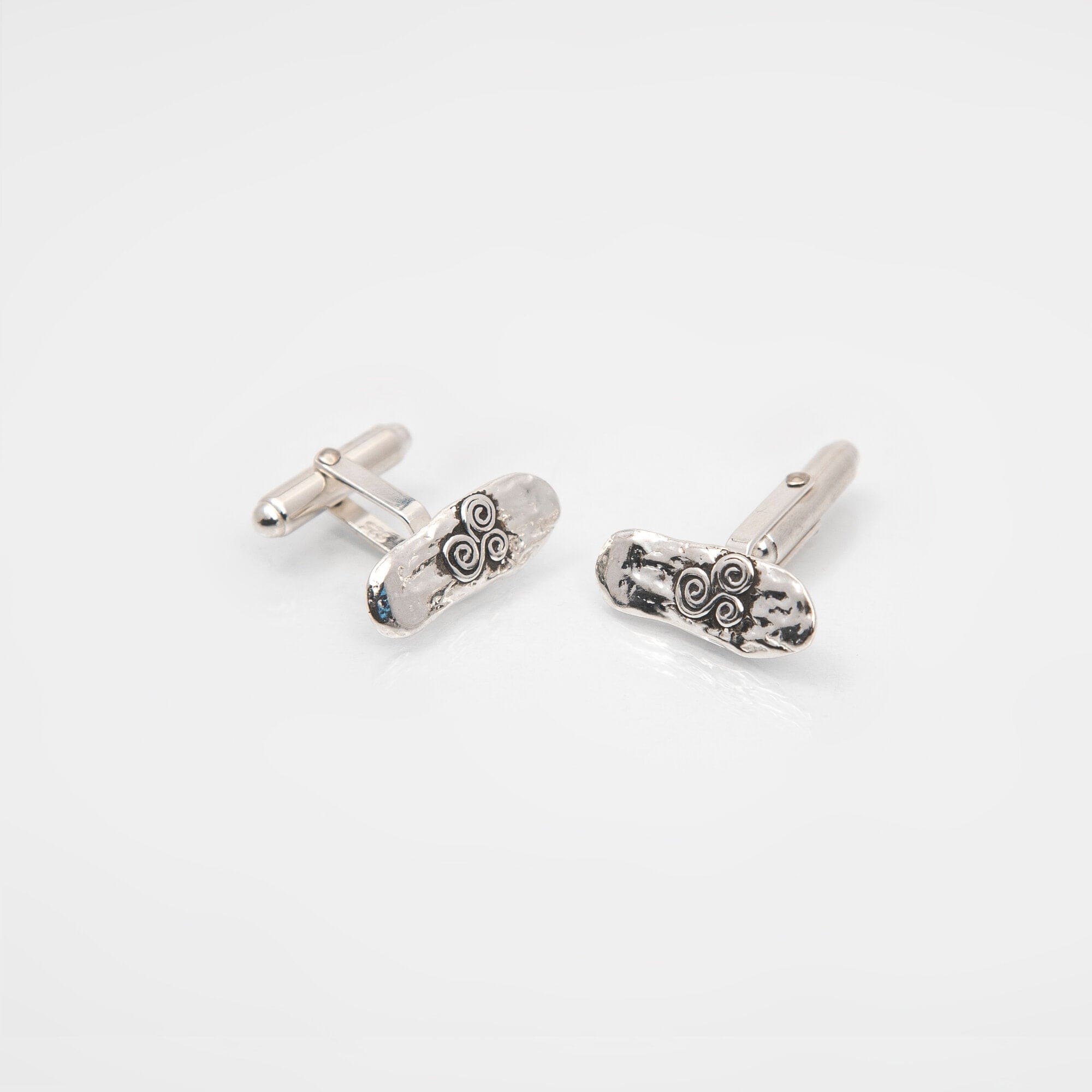 Martina Hamilton Cufflinks Newgrange | Sterling Silver Cufflinks