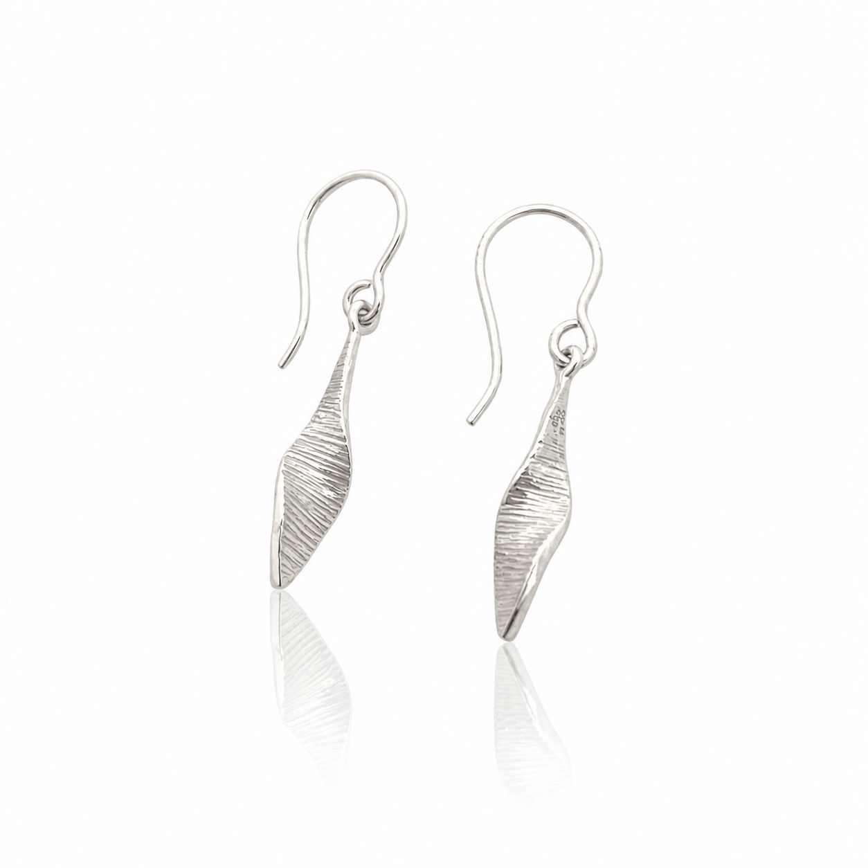 Martina Hamilton Earrings Bean Rí­ | Sterling Silver Loose Drop Earrings Small