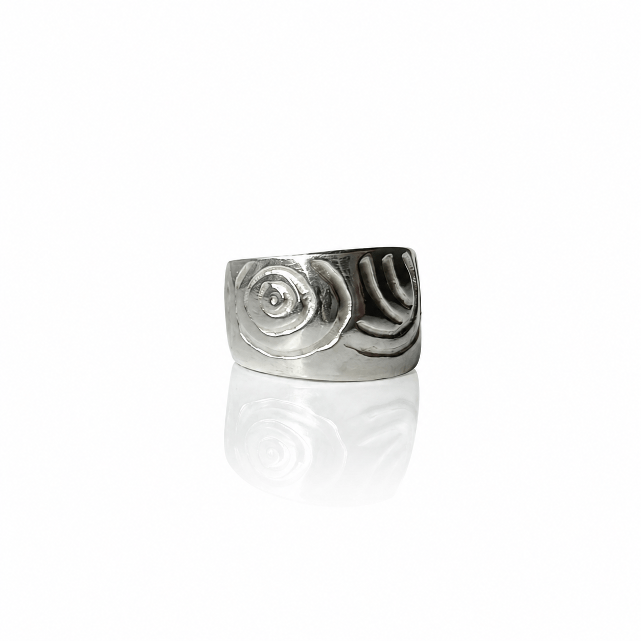 Martina Hamilton Earrings Carrowmore | Sterling Silver Earring Cuff Small