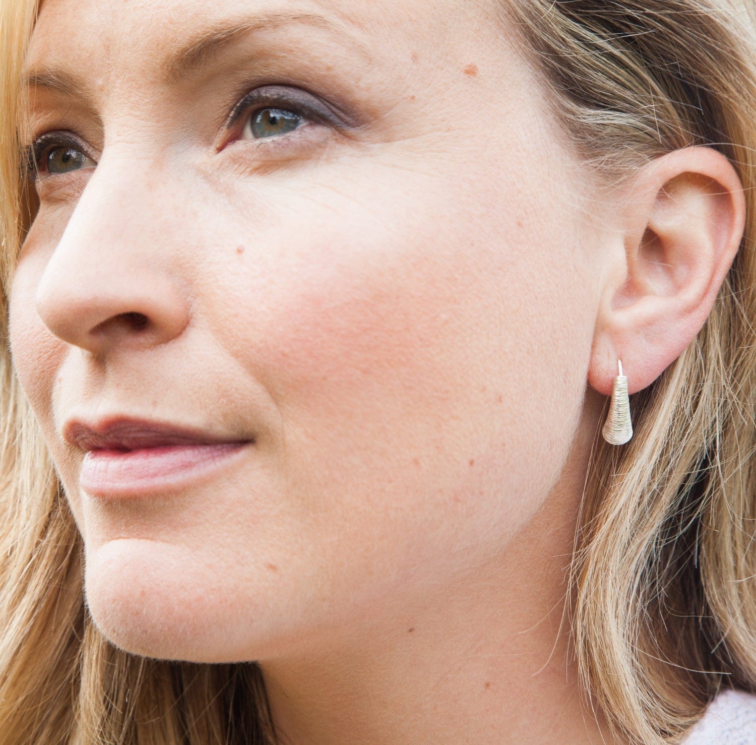 Martina Hamilton Earrings Croí­ Sliogán| Sterling Silver Trumpet Drop Earrings Small