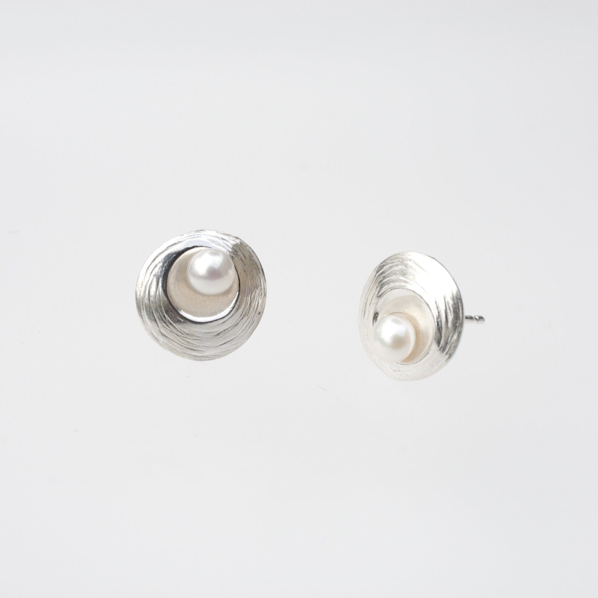 Martina Hamilton Earrings Oyster Pearl | Sterling Silver and Pearl Stud Earrings Petite