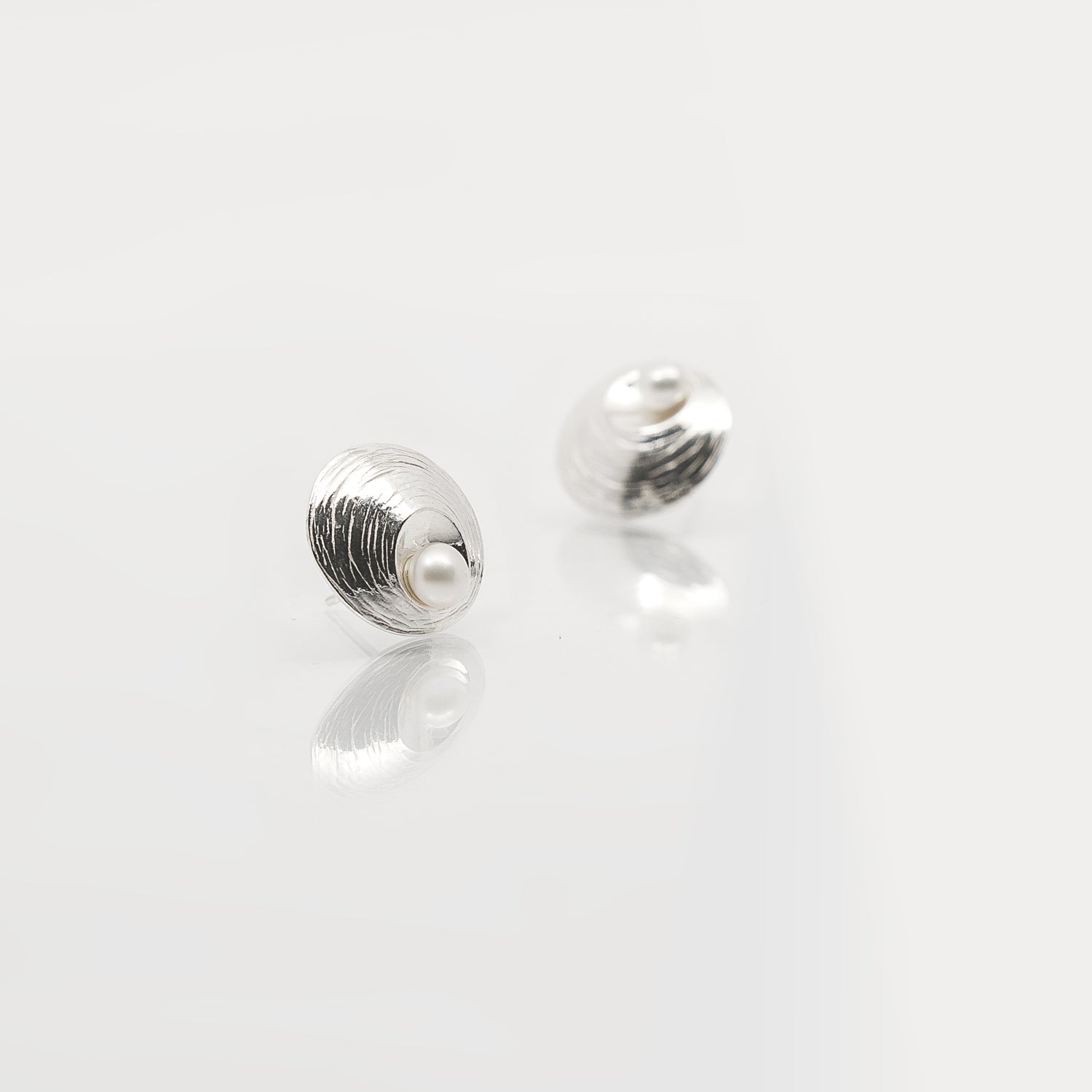 Martina Hamilton Earrings Oyster Pearl | Sterling Silver and Pearl Stud Earrings Small