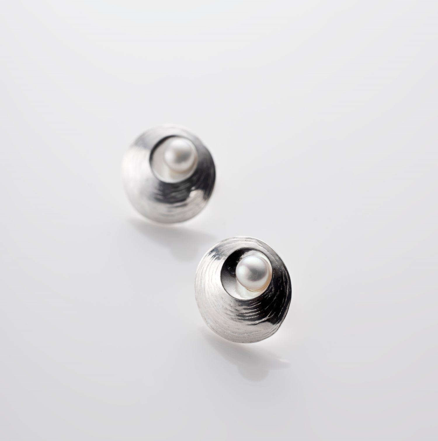 Martina Hamilton Earrings Oyster Pearl | Sterling Silver and Pearl Stud Earrings Small