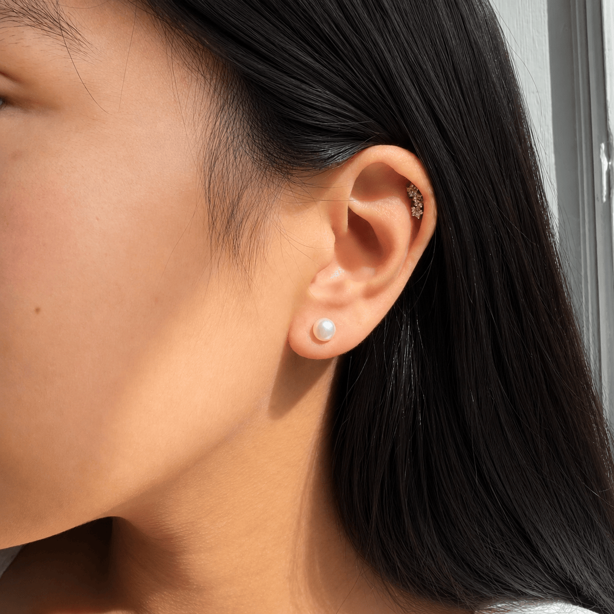 Martina Hamilton Earrings Pearl |  Stud Earrings