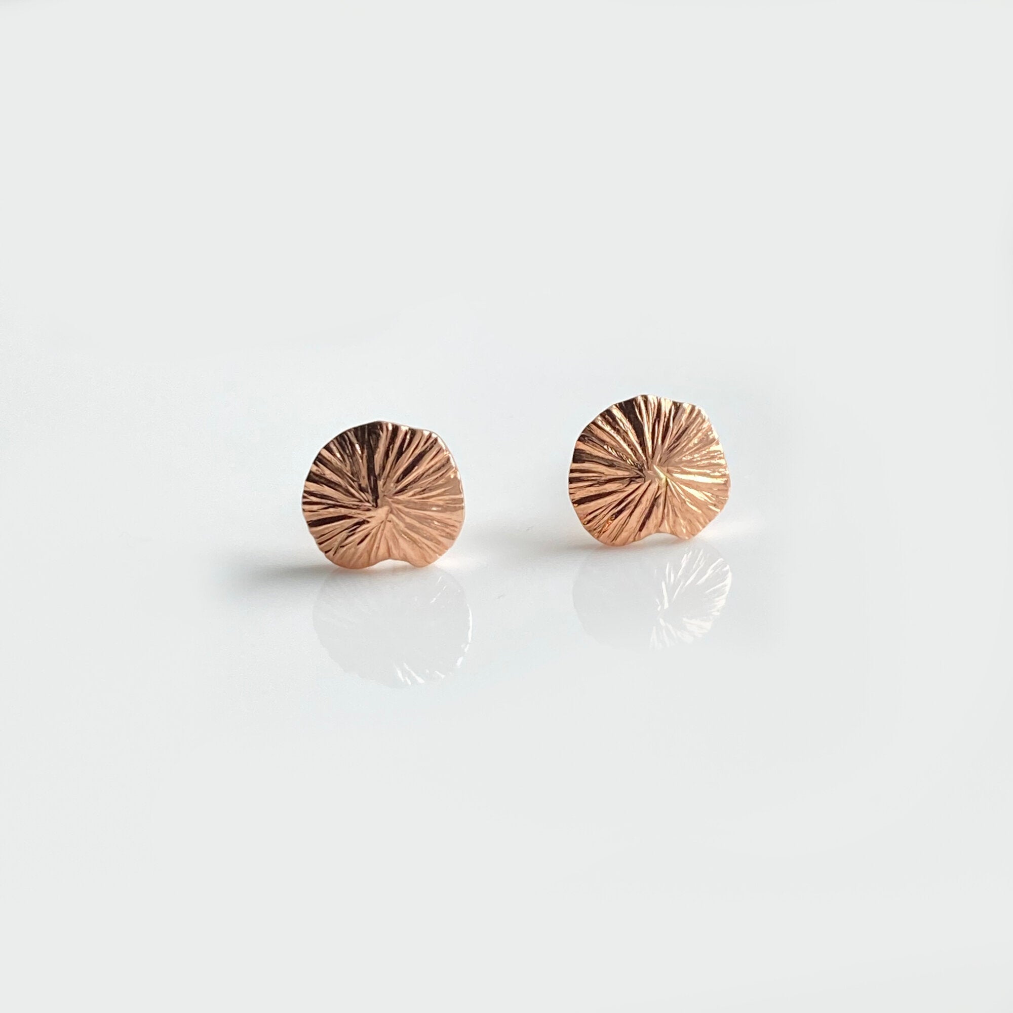 Martina Hamilton Earrings Seashore | 9ct Yellow Gold Stud Earrings Petite