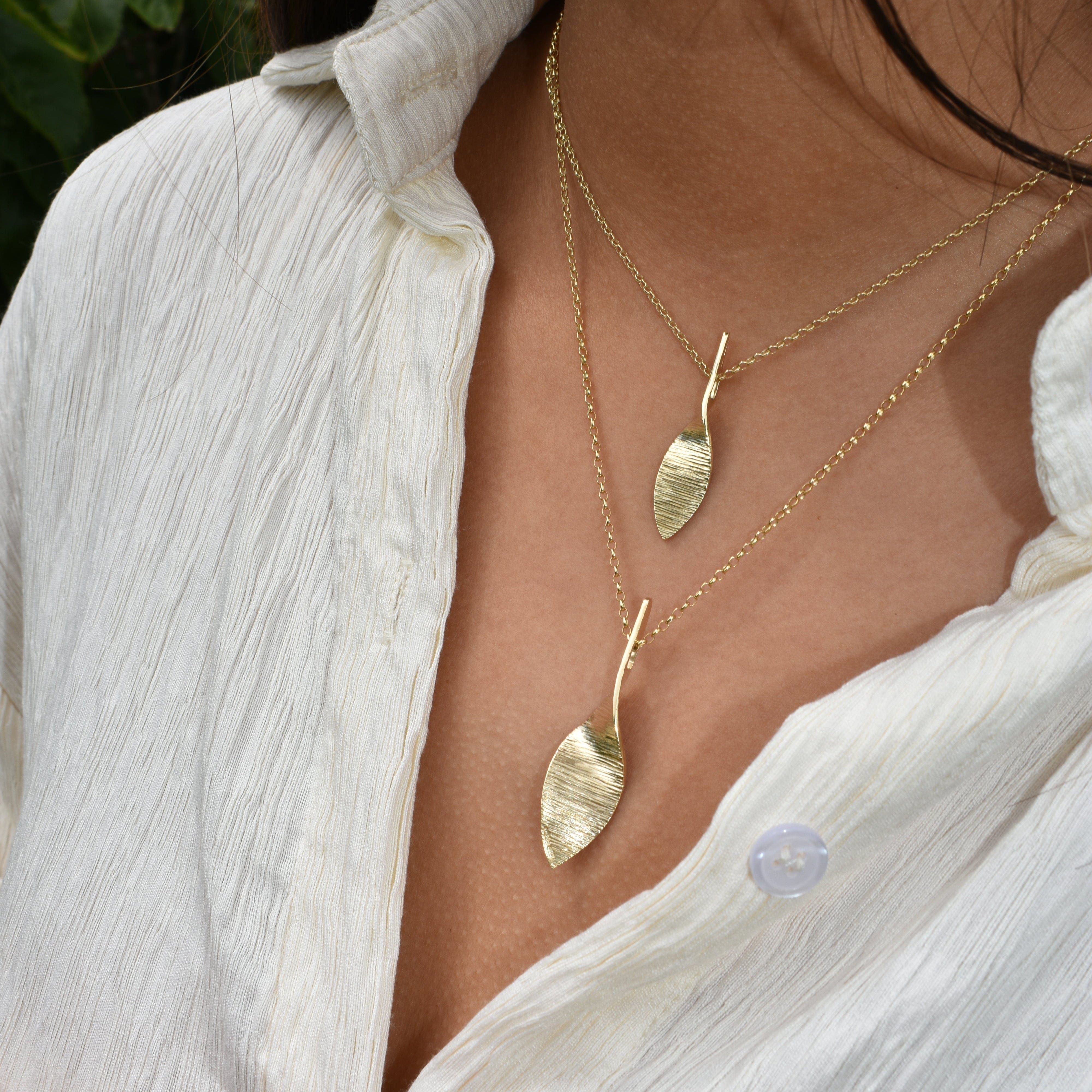 Martina Hamilton Pendants/Necklaces Bean Rí­ | 9ct Solid Gold Pendant Medium