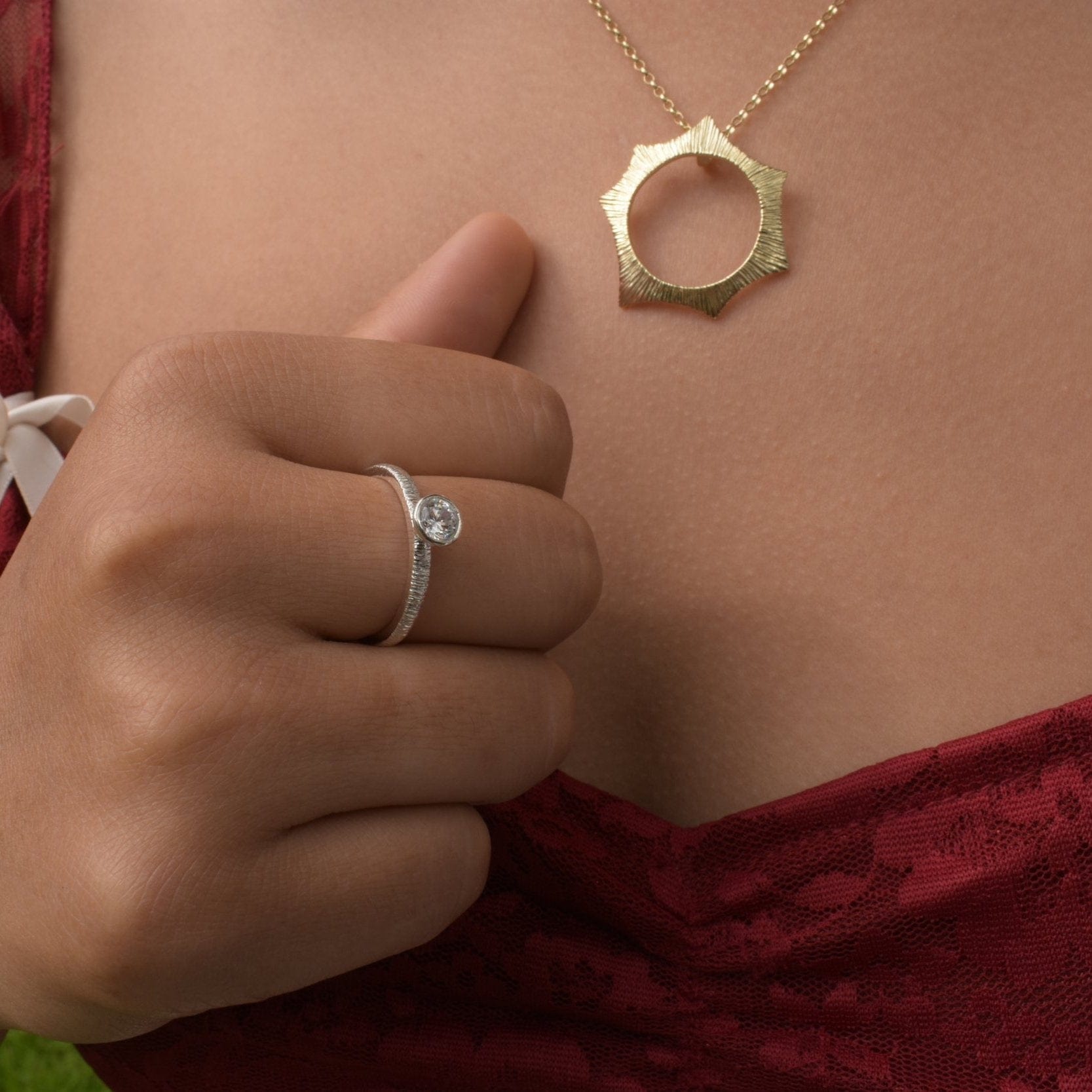 Martina Hamilton Ã‰riu | 9ct Solid Gold Pendant Large