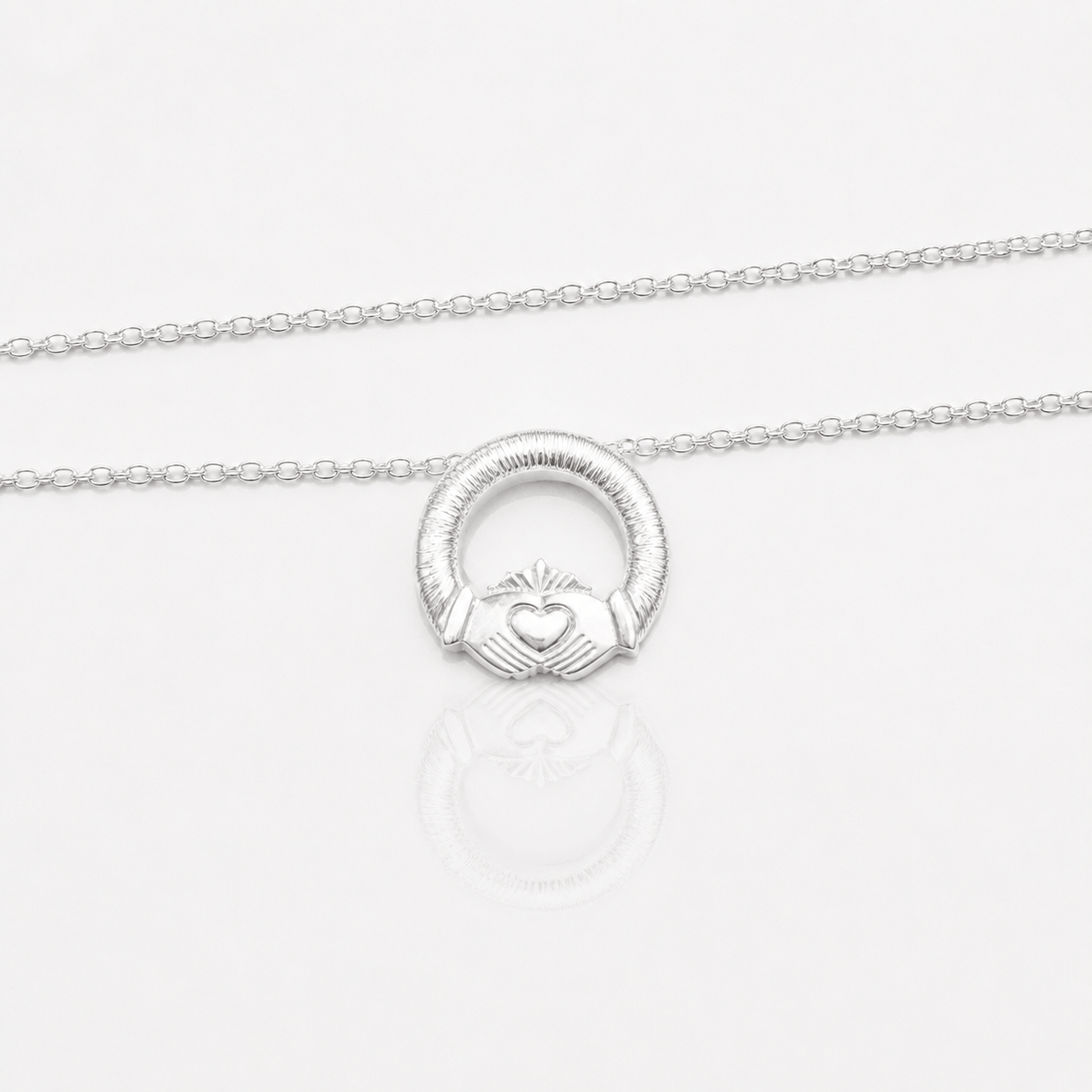 Martina Hamilton Pendants/Necklaces Ériu | Claddagh Sterling Silver Pendant