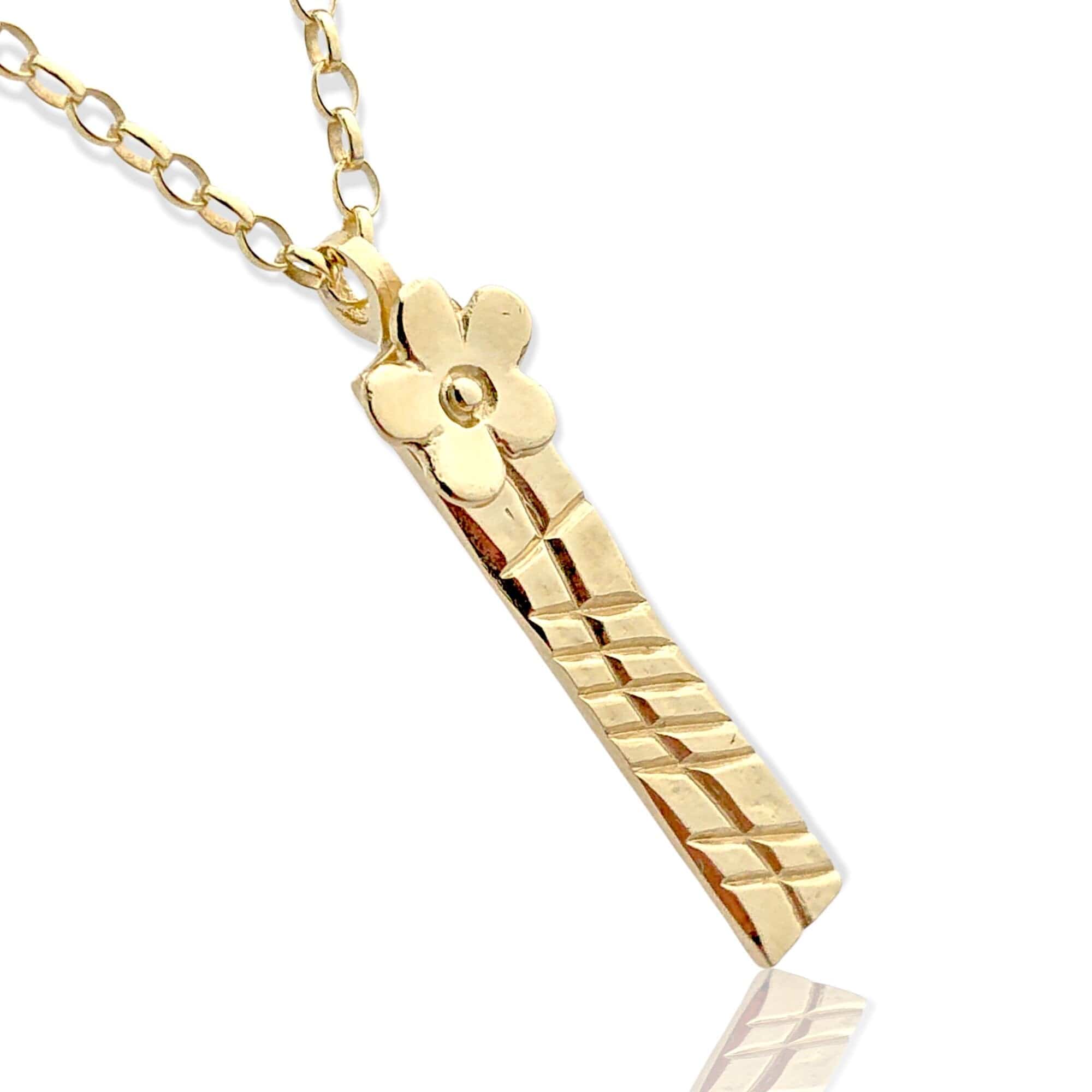 Martina Hamilton Forget Me Not | 9ct Solid Gold Ogham GrÃ¡ Love Pendant