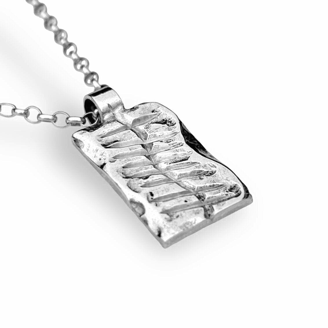 Martina Hamilton Ogham | Sterling Silver GrÃ¡ Love Pendant