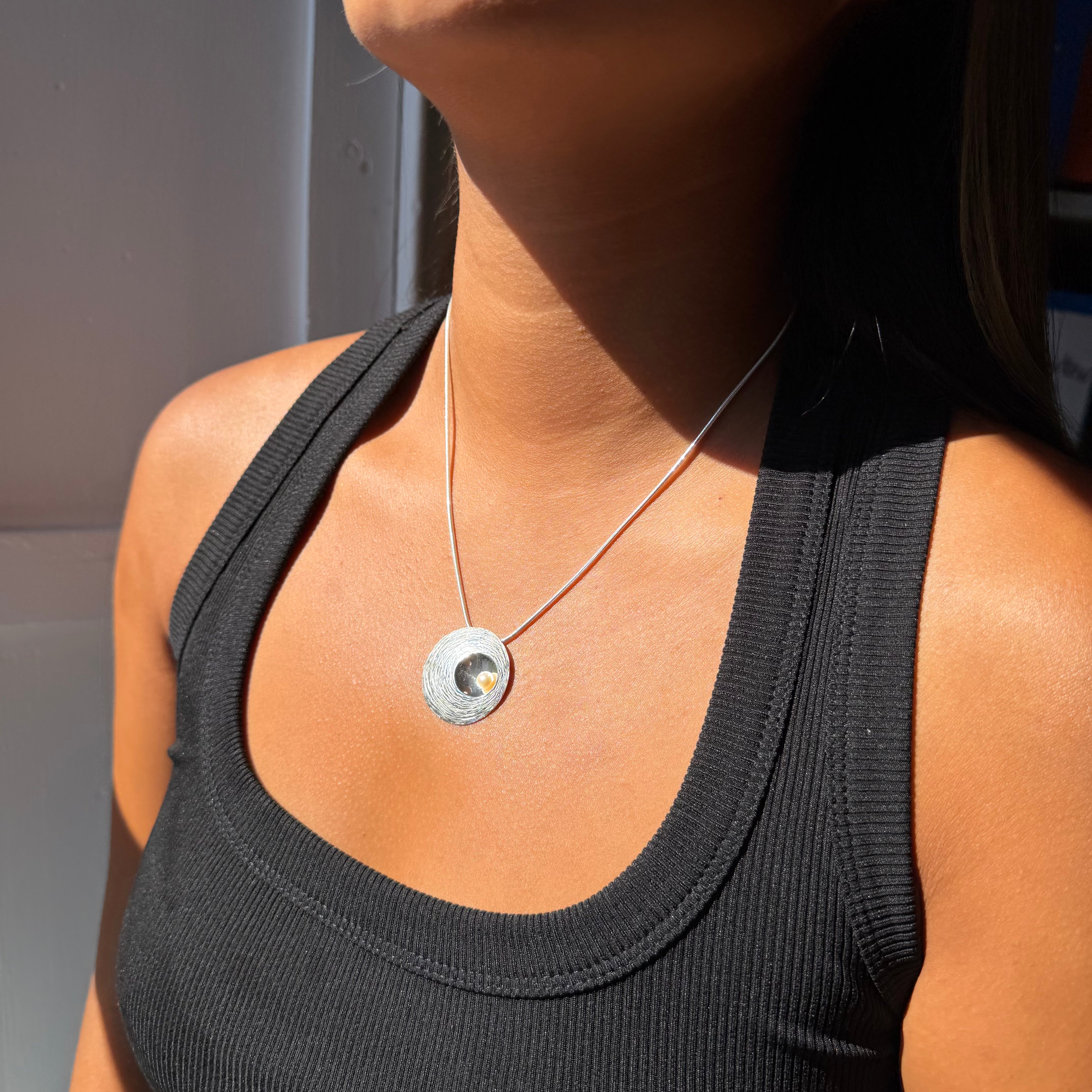 Martina Hamilton Pendants/Necklaces Oyster Pearl | Sterling Silver and Pearl Pendant Large