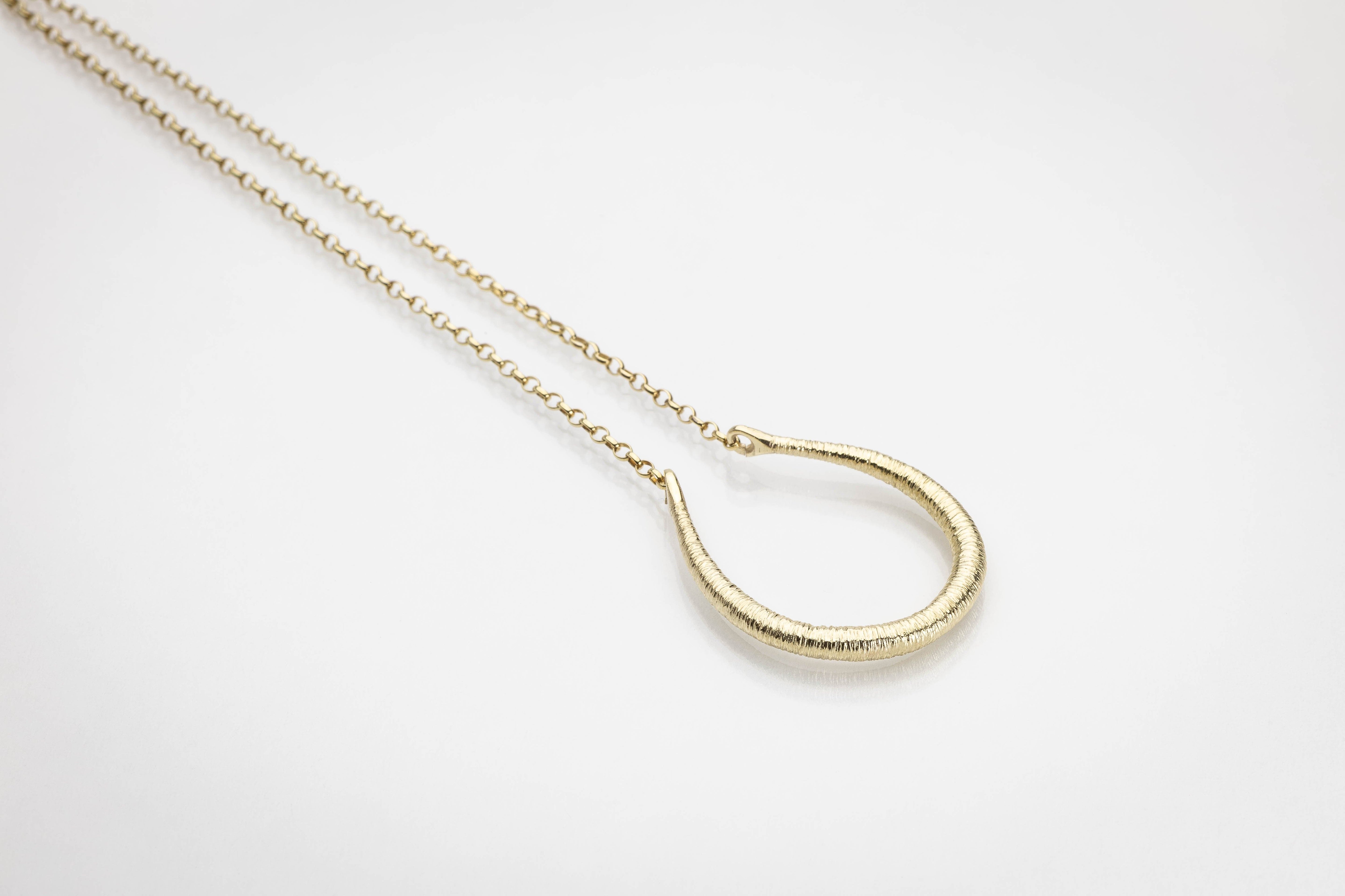 Martina Hamilton Pendants/Necklaces Síoda | 9ct Solid Gold Torc Pendant Medium
