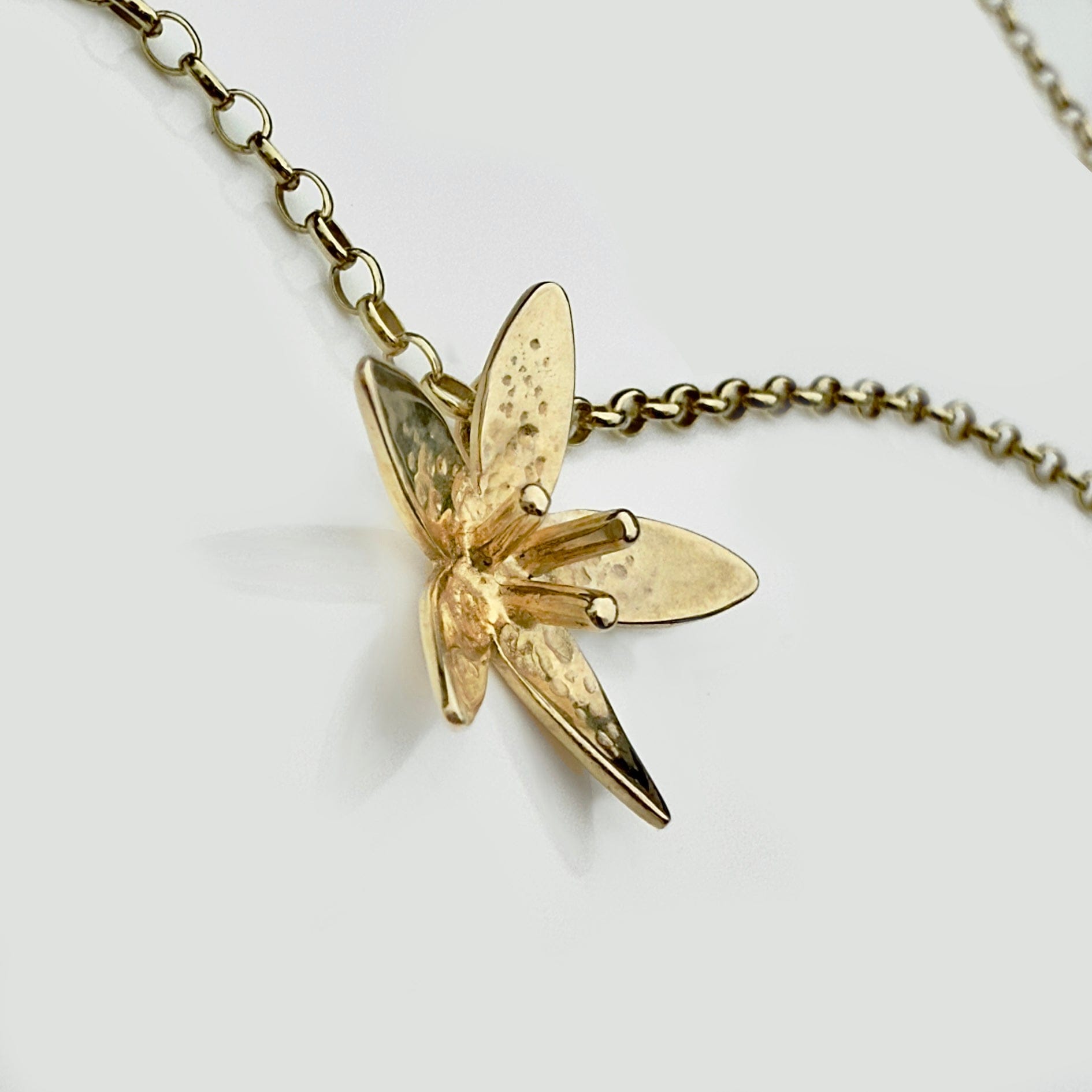 Martina Hamilton Pendants/Necklaces Star Flower | 9ct Solid Gold Pendant Medium