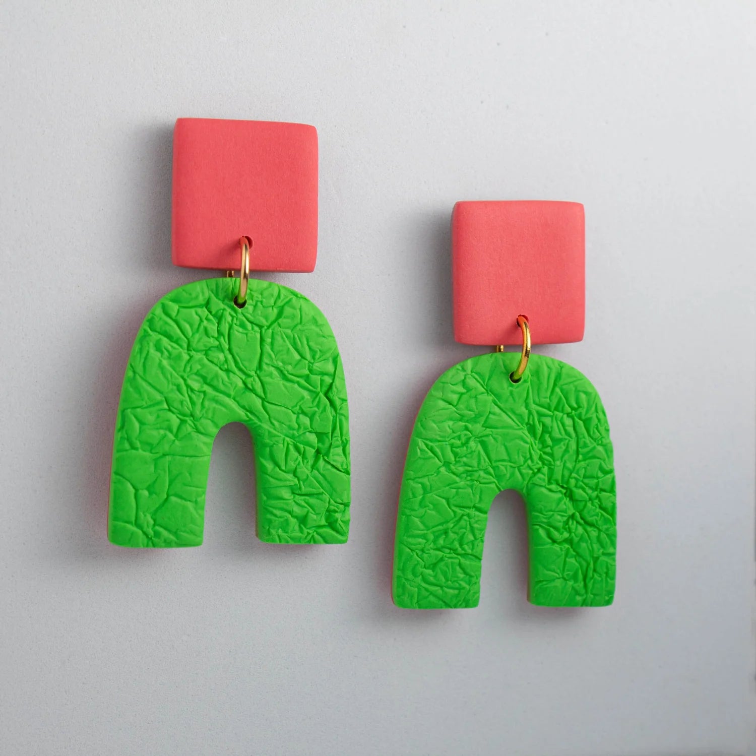 Turas Peach & Green | Dangle Earrings